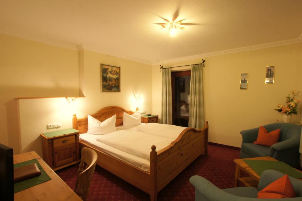 Pension Sonnleit'N Kirchdorf in Tirol Phòng bức ảnh
